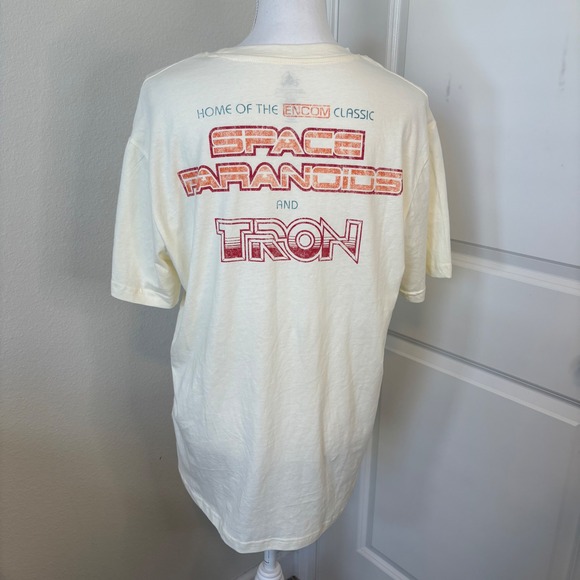Disney Parks Tron Flynn's Arcade T-Shirt Mens Medium Cream Space Paranoids Tee - Picture 2 of 6